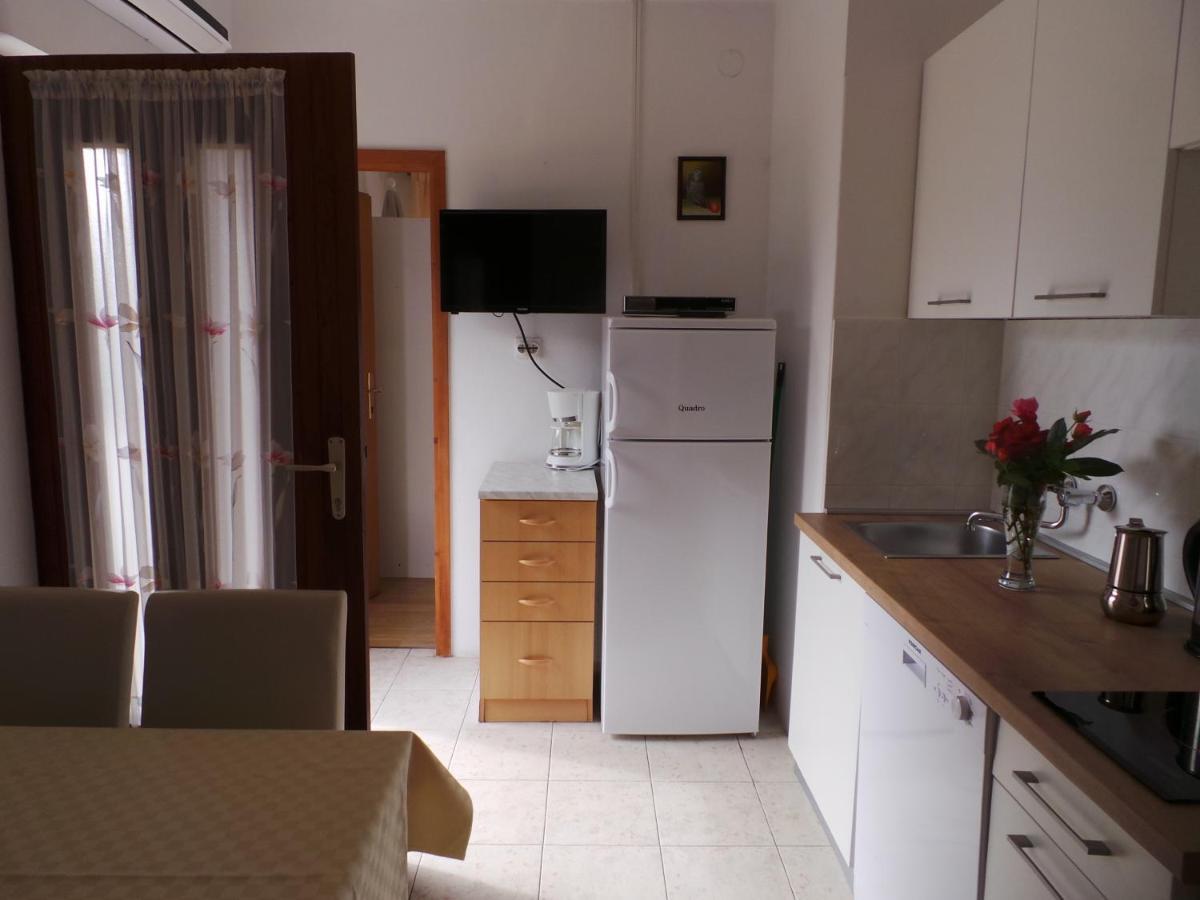 Apartments Barbara ポレッチ エクステリア 写真